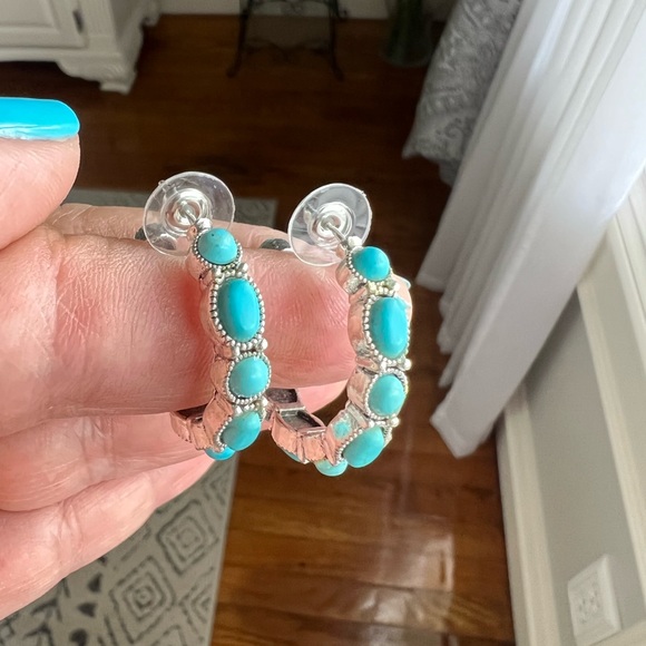 VINTAGE HOOPS - Picture 8 of 10